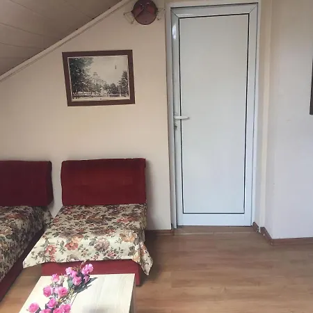 Апартамент Деси Apartment *